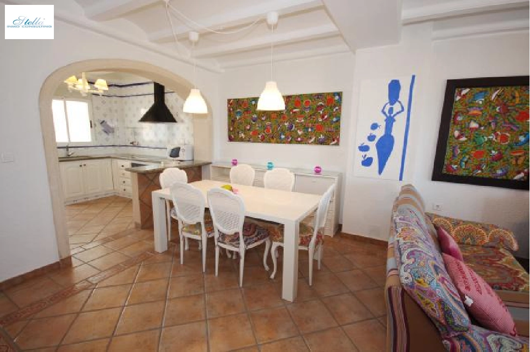 Strandhaus in Oliva(Oliva) zu verkaufen, Wohnfläche 220 m², Baujahr 1996, Zustand gepflegt, + Ofen, Klimaanlage, Grundstück 430 m², 6 Schlafzimmer, 2 Badezimmer, Pool, ref.: Lo-3416-36