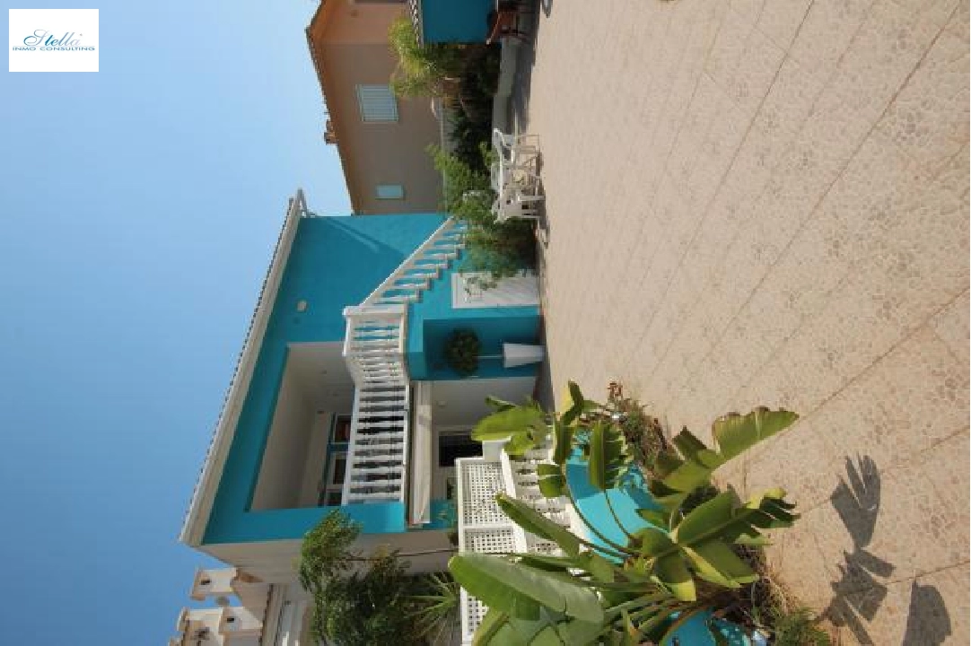 Strandhaus in Oliva(Oliva) zu verkaufen, Wohnfläche 220 m², Baujahr 1996, Zustand gepflegt, + Ofen, Klimaanlage, Grundstück 430 m², 6 Schlafzimmer, 2 Badezimmer, Pool, ref.: Lo-3416-44