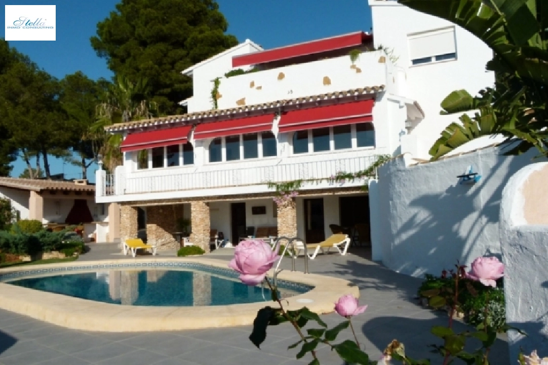 Villa in Moraira(Pla del Mar) zu verkaufen, Wohnfläche 320 m², Baujahr 1971, + gas central, Klimaanlage, Grundstück 800 m², 4 Schlafzimmer, 4 Badezimmer, Pool, ref.: BI-MT.H-114-1