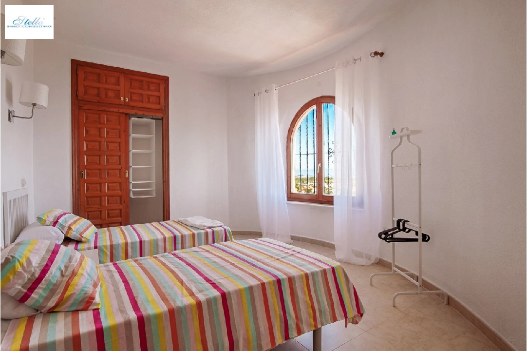 Villa in Benitachell(Cumbre del sol) zu verkaufen, Wohnfläche 290 m², Grundstück 950 m², 5 Schlafzimmer, 4 Badezimmer, Pool, ref.: AM-11229DA-3700-29