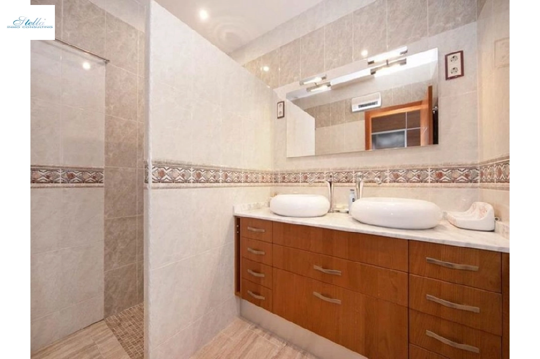Villa in Moraira(Sabatera) zu verkaufen, Wohnfläche 368 m², Klimaanlage, Grundstück 1107 m², 7 Schlafzimmer, 4 Badezimmer, ref.: BP-6021MOR-8