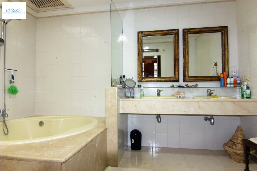 Stadthaus in Sagra(Sagra) zu verkaufen, Wohnfläche 368 m², Grundstück 450 m², 4 Schlafzimmer, 3 Badezimmer, ref.: BP-6103SAG-8