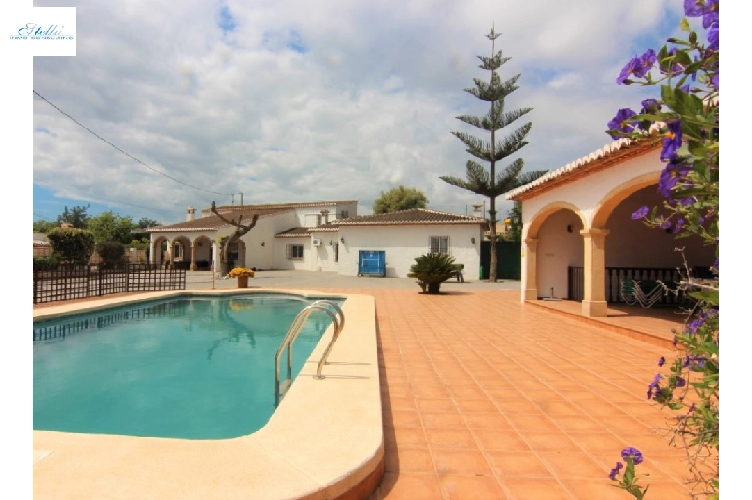 Villa in Javea(Valls) zu verkaufen, Wohnfläche 361 m², Klimaanlage, Grundstück 1561 m², 5 Schlafzimmer, 3 Badezimmer, ref.: BP-4004JAV-1