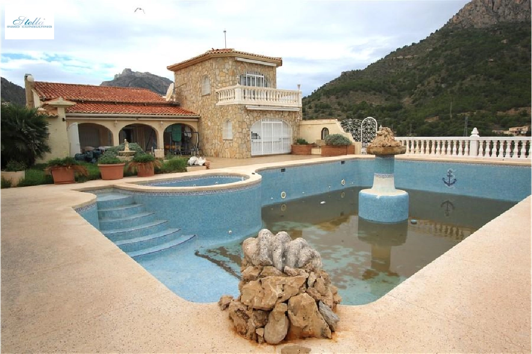 Villa in Calpe zu verkaufen, Wohnfläche 609 m², Grundstück 3102 m², 4 Schlafzimmer, 4 Badezimmer, Pool, ref.: COB-3330-1