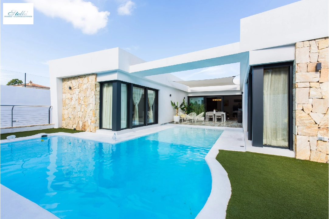 Villa in Denia(La Pedrera) zu verkaufen, Wohnfläche 318 m², Klimaanlage, Grundstück 800 m², 3 Schlafzimmer, 3 Badezimmer, ref.: BP-8072DEN-1