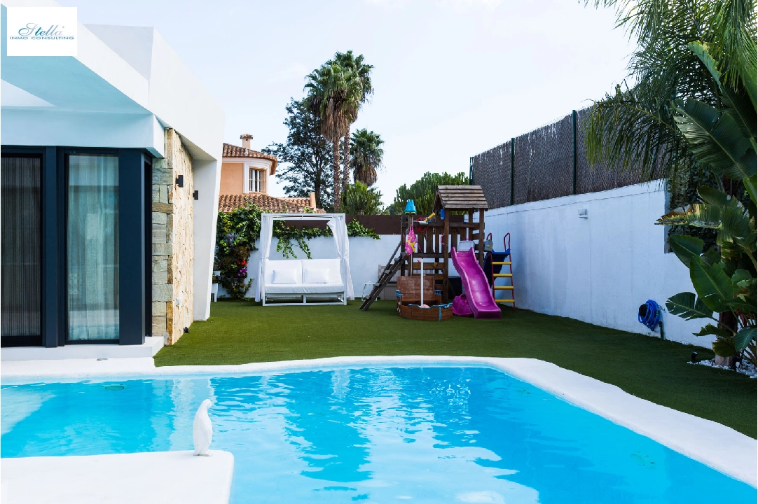 Villa in Denia(La Pedrera) zu verkaufen, Wohnfläche 318 m², Klimaanlage, Grundstück 800 m², 3 Schlafzimmer, 3 Badezimmer, ref.: BP-8072DEN-16