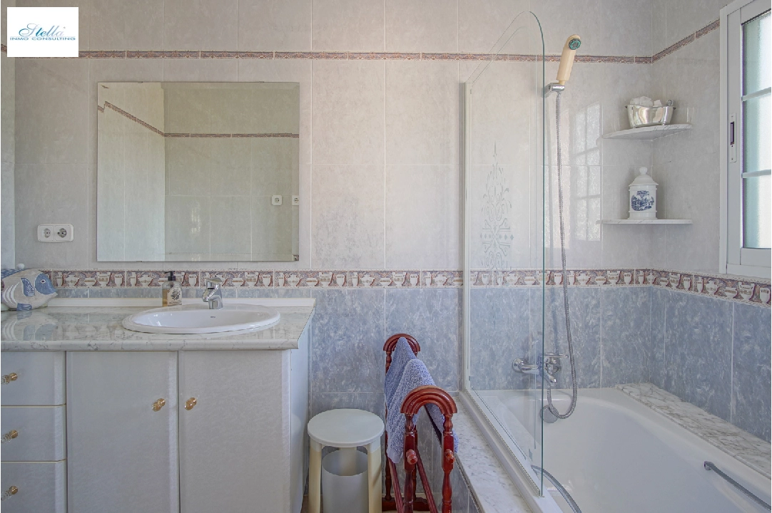 Villa in Orba(Aspre) zu verkaufen, Wohnfläche 339 m², Klimaanlage, Grundstück 1342 m², 6 Schlafzimmer, 5 Badezimmer, ref.: BP-8098ORB-11