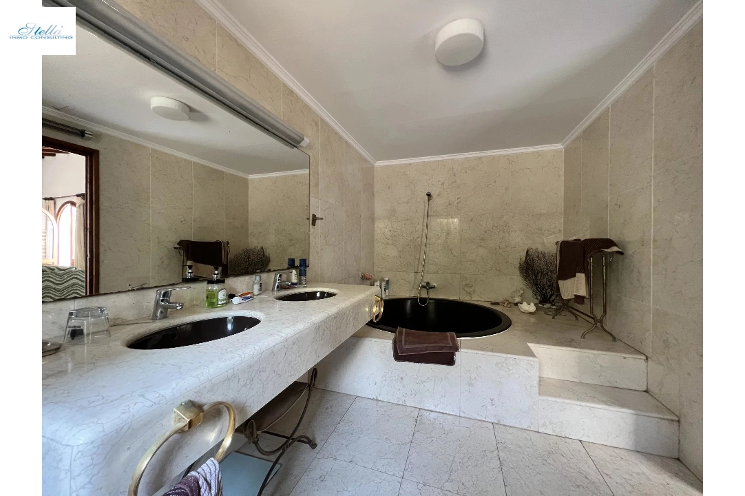Villa in Javea zu verkaufen, Wohnfläche 280 m², 5 Schlafzimmer, 4 Badezimmer, Pool, ref.: BS-82871449-34