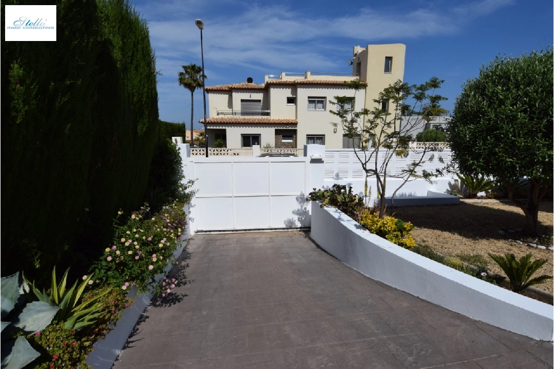 Villa in La Nucia(La nucia) zu verkaufen, Wohnfläche 159 m², Klimaanlage, Grundstück 761 m², 2 Schlafzimmer, 2 Badezimmer, Pool, ref.: AM-1035DA-3700-4