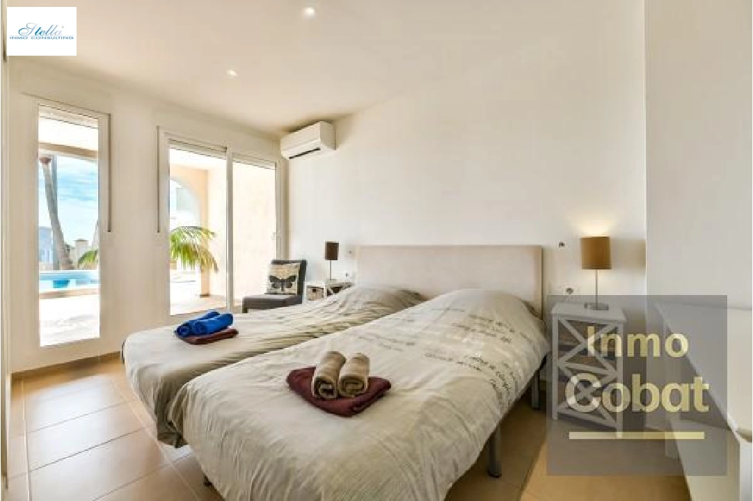 Villa in Calpe zu verkaufen, Wohnfläche 351 m², Grundstück 1170 m², 6 Schlafzimmer, 6 Badezimmer, Pool, ref.: COB-3365-18