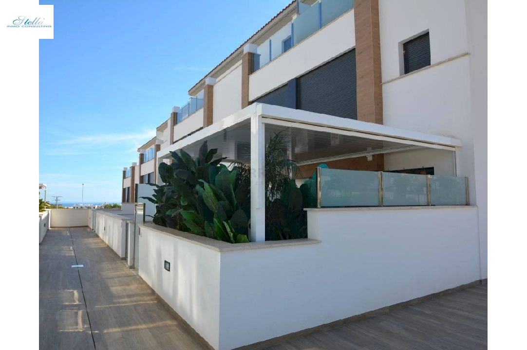 Reihenhaus in Guardamar del Segura zu verkaufen, Wohnfläche 147 m², Zustand gepflegt, Klimaanlage, 3 Schlafzimmer, 2 Badezimmer, Pool, ref.: HA-GU-251-1