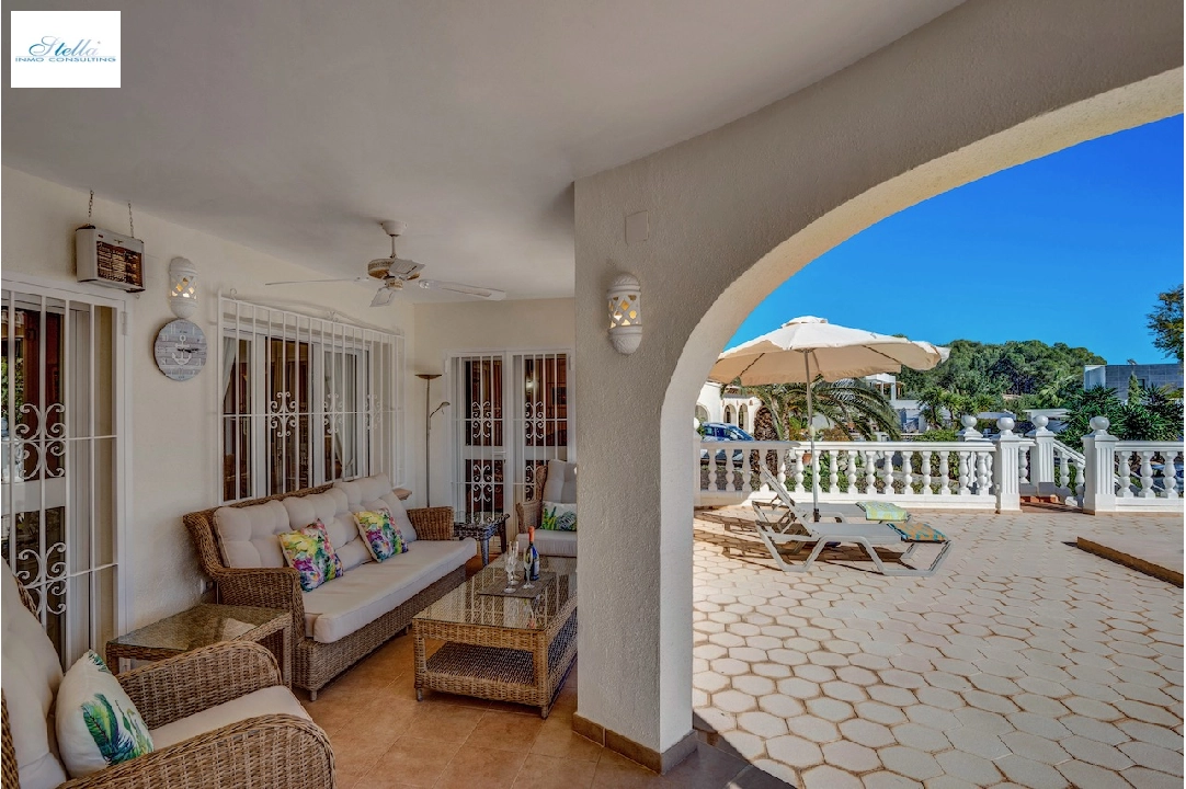 Villa in Moraira(Pinar del Advocat) zu verkaufen, Wohnfläche 174 m², Grundstück 918 m², 4 Schlafzimmer, 4 Badezimmer, Pool, ref.: CA-H-1733-AMBE-33