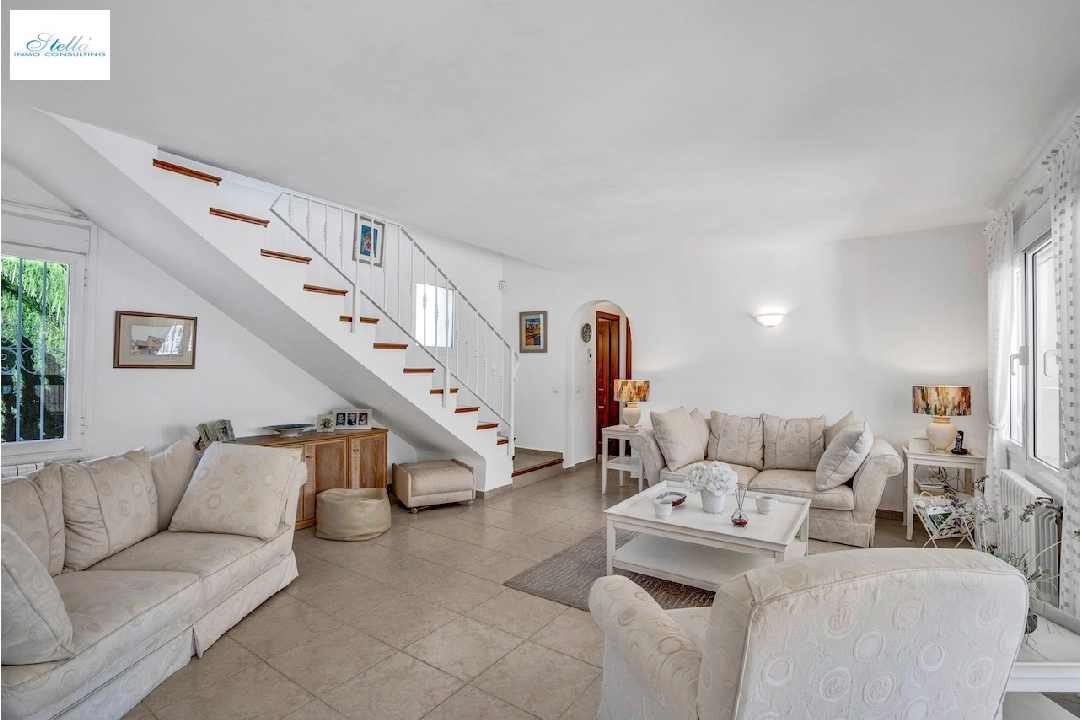 Villa in Moraira(Pinar del Advocat) zu verkaufen, Wohnfläche 174 m², Grundstück 918 m², 4 Schlafzimmer, 4 Badezimmer, Pool, ref.: CA-H-1733-AMBE-7