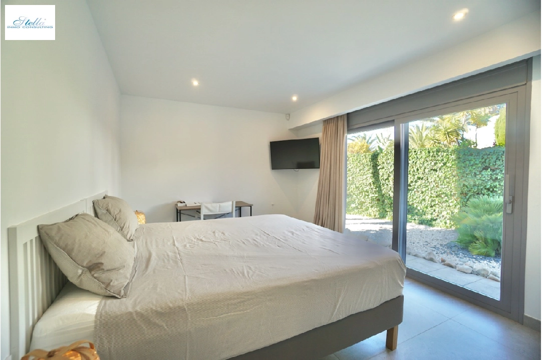 Villa in Benissa(La Fustera) zu verkaufen, Wohnfläche 308 m², Klimaanlage, Grundstück 850 m², 4 Schlafzimmer, 3 Badezimmer, Pool, ref.: CA-H-1723-AMBI-23