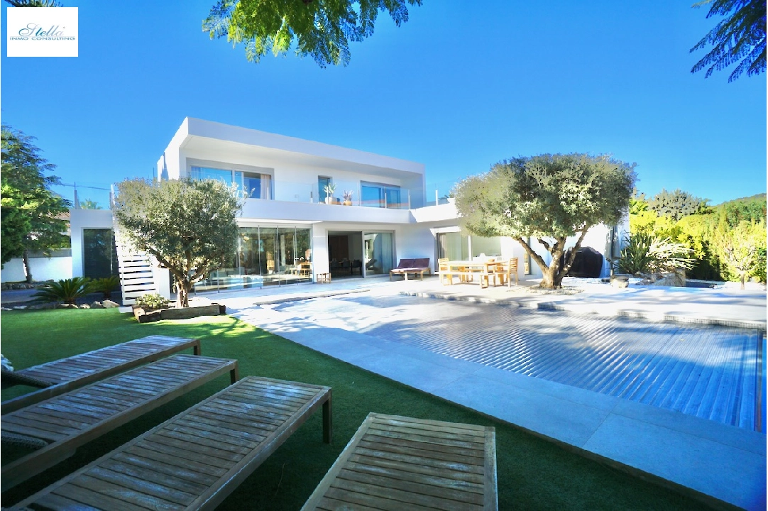 Villa in Benissa(La Fustera) zu verkaufen, Wohnfläche 308 m², Klimaanlage, Grundstück 850 m², 4 Schlafzimmer, 3 Badezimmer, Pool, ref.: CA-H-1723-AMBI-41