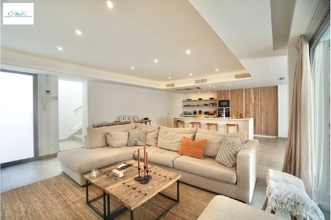 Villa in Benissa(La Fustera) zu verkaufen, Wohnfläche 308 m², Klimaanlage, Grundstück 850 m², 4 Schlafzimmer, 3 Badezimmer, Pool, ref.: CA-H-1723-AMBI-9