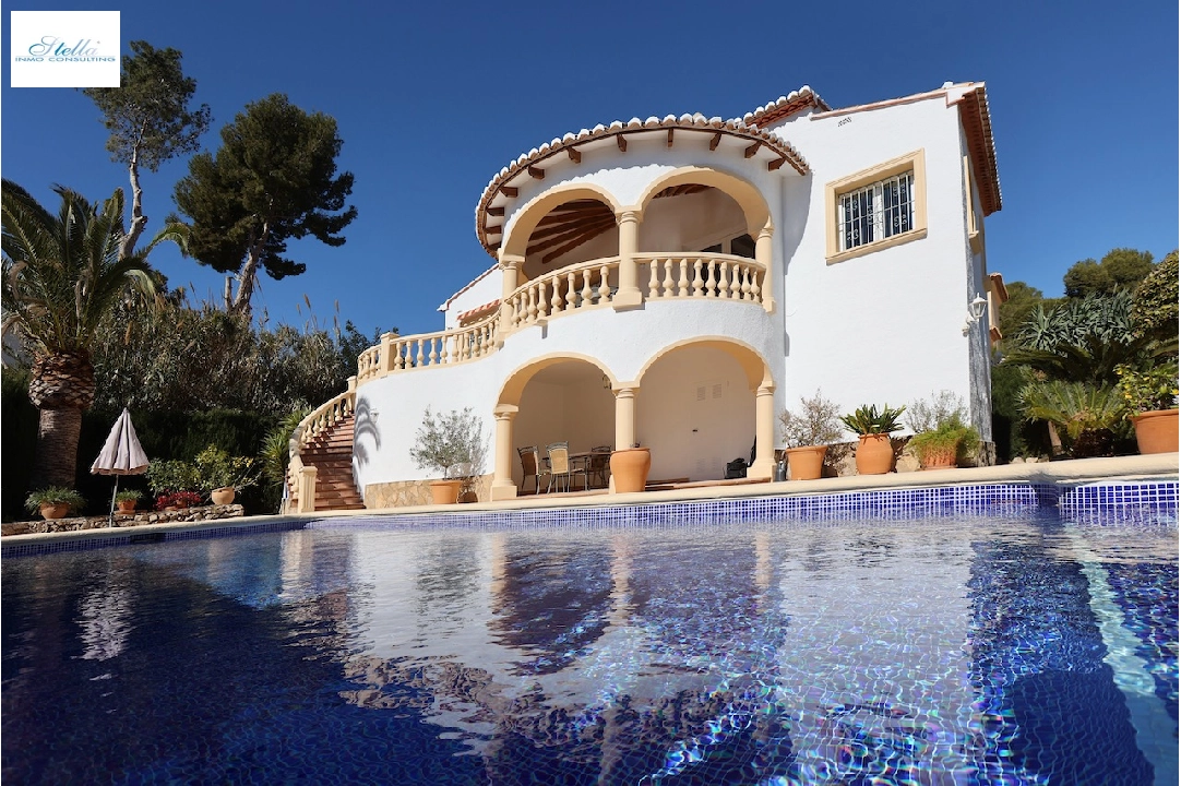 Villa in Benissa(La Fustera) zu verkaufen, Wohnfläche 238 m², Grundstück 800 m², 2 Schlafzimmer, 1 Badezimmer, Pool, ref.: CA-H-1744-AMB-1