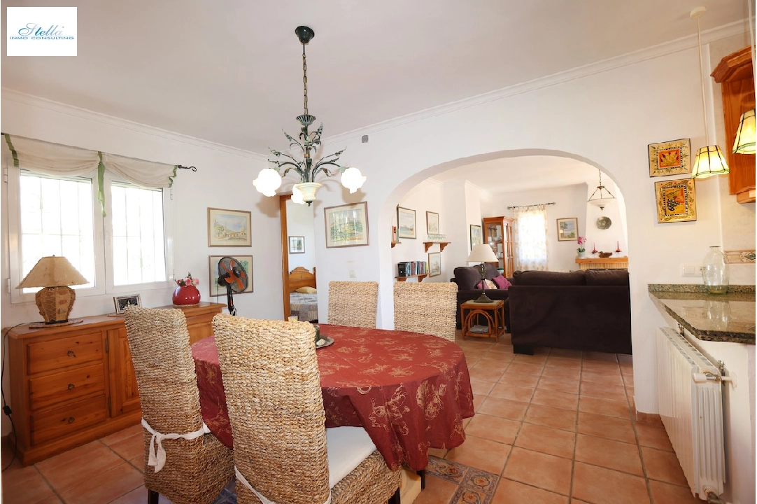 Villa in Benissa(La Fustera) zu verkaufen, Wohnfläche 238 m², Grundstück 800 m², 2 Schlafzimmer, 1 Badezimmer, Pool, ref.: CA-H-1744-AMB-22