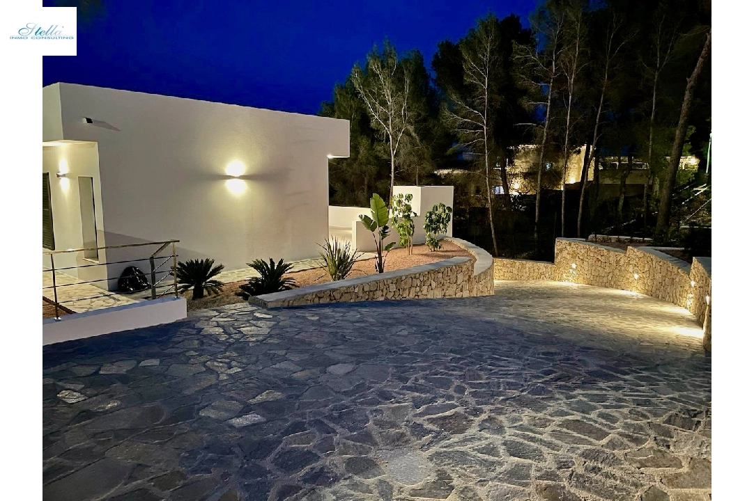 Villa in Benissa(La Fustera) zu verkaufen, Wohnfläche 300 m², Klimaanlage, Grundstück 950 m², 4 Schlafzimmer, 3 Badezimmer, Pool, ref.: CA-H-1747-AMB-40