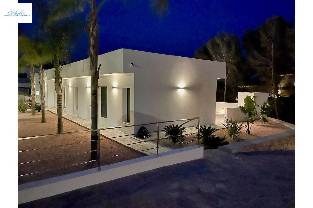 Villa in Benissa(La Fustera) zu verkaufen, Wohnfläche 300 m², Klimaanlage, Grundstück 950 m², 4 Schlafzimmer, 3 Badezimmer, Pool, ref.: CA-H-1747-AMB-41