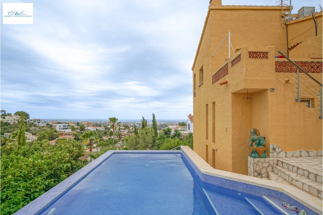 Villa in Denia(La Pedrera) zu verkaufen, Wohnfläche 206 m², Klimaanlage, Grundstück 880 m², 5 Schlafzimmer, 4 Badezimmer, ref.: BP-8104DEN-37