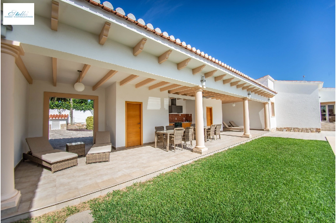 Villa in Denia(Torrecarrals) zu verkaufen, Wohnfläche 290 m², Zustand neuwertig, + Zentralheizung, Klimaanlage, Grundstück 3741 m², 5 Schlafzimmer, 4 Badezimmer, Pool, ref.: SC-L0916-7